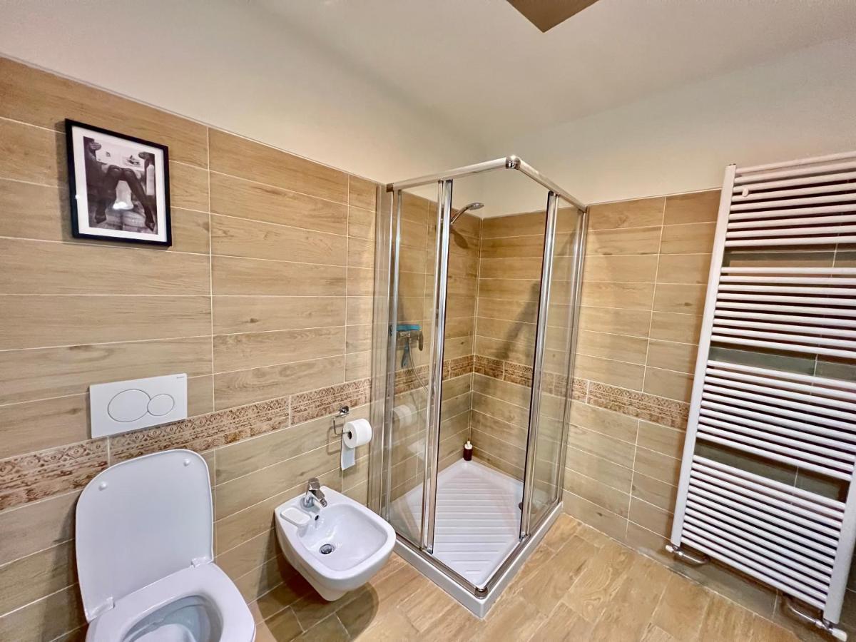 Two Bedroom Al Casello N. 2 Como Zewnętrze zdjęcie